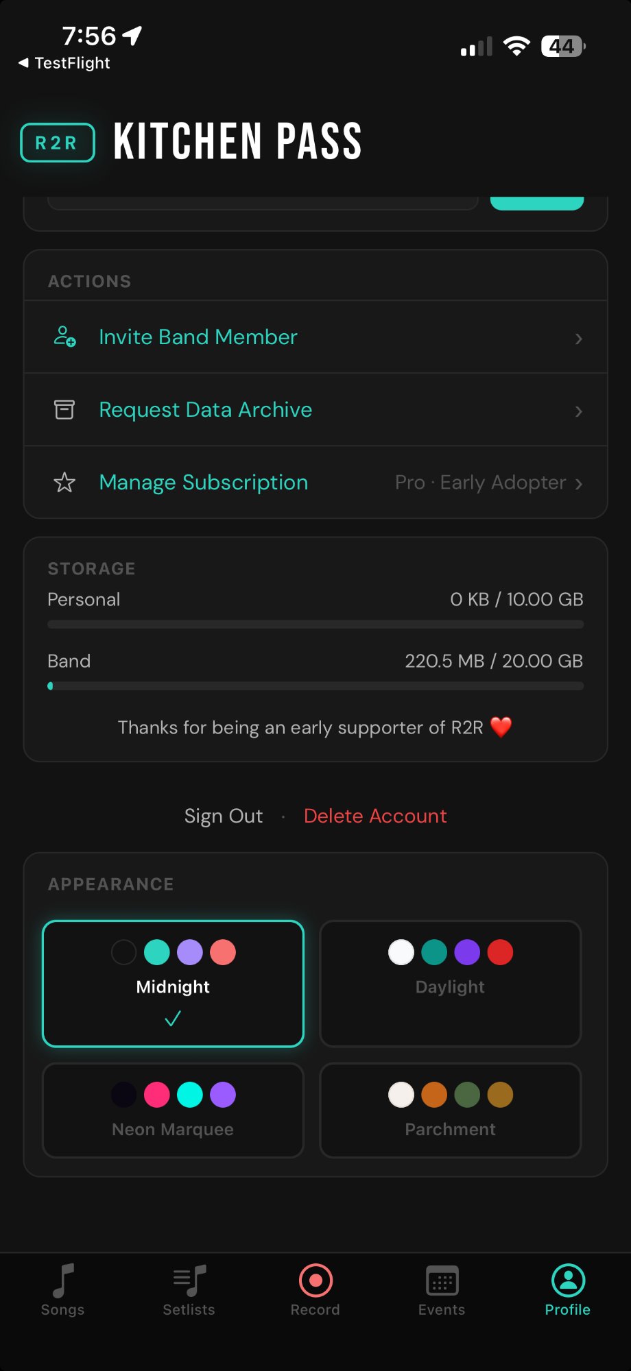 Profile tab with theme picker and settings